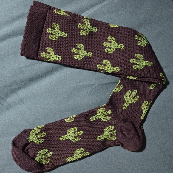 5 Pairs Knee High Compression Socks, Fun Patterns-Women's Large - Picture 3 of 10